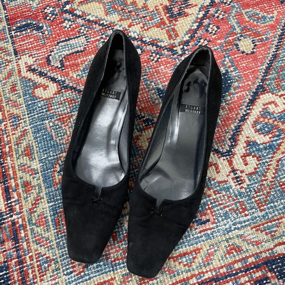 Vintage Stuart Weitzman suede heels